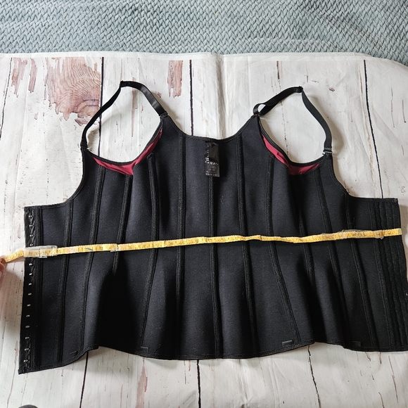 Corset Story Women's Black and Burgandy Corset Size M/L - Picture 14 of 14